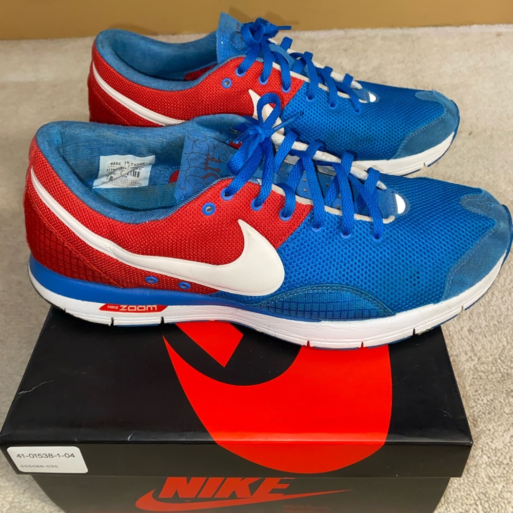 Nike Men's Zoom Hayward 3 Running Prefontaine Red White Blue. Mens Size 10
